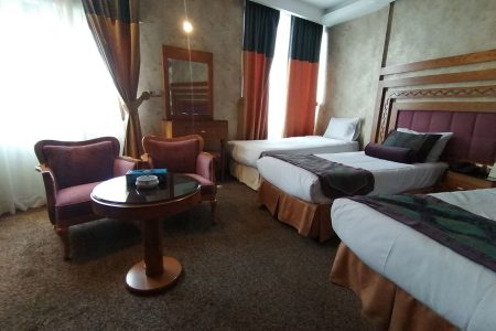 Aryo Barzan Hotel / Shiraz