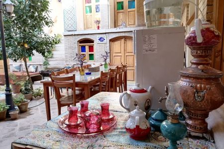 Homayouni House / Shiraz
