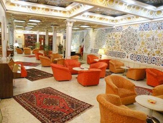 Parsian Kowsar Hotel / Tehran