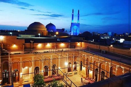 Orient Traditional Hotel / Yazd