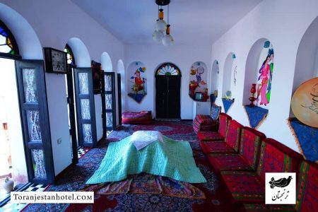 Toranjestan Traditional Hotel / Shiraz