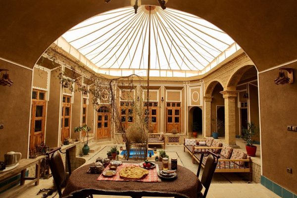 Delkhash Guesthouse / Yazd