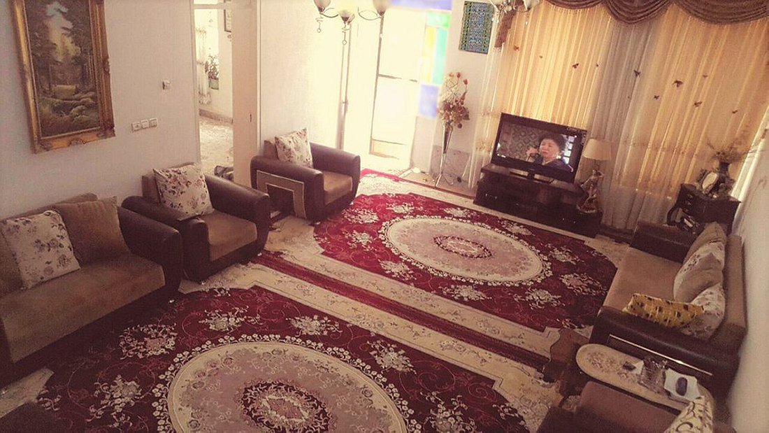 Grandma House, Shiraz