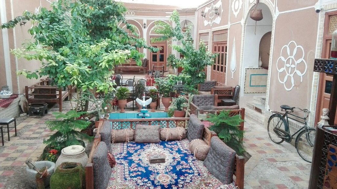 Khesht Abad Hotel , Yazd