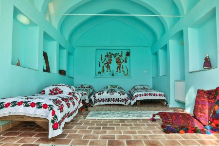 Puppet & Toy Museum Guesthouse / Kashan