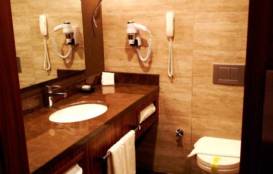 ラレパークホテル／タブリーズ</trp-post-container