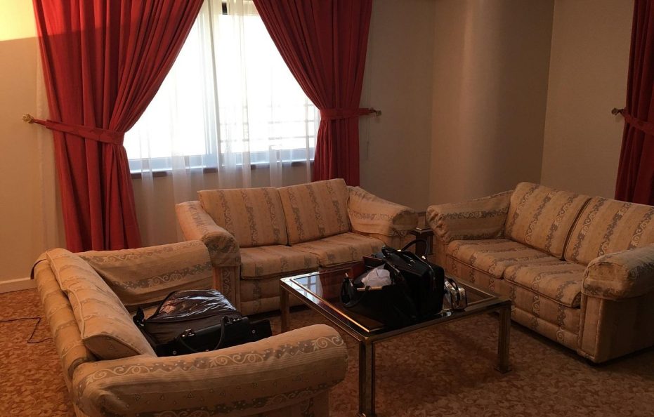 Tabriz El-Goli Pars Hotel / Tabriz