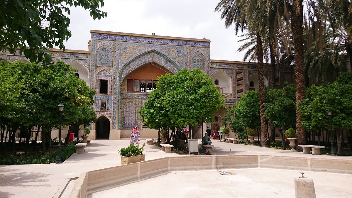 Madreseh Khan, Shiraz