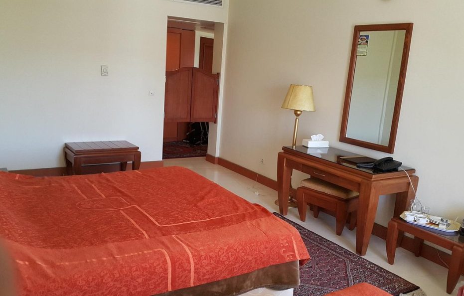 Zanjan Grand Hotel / Zanjan