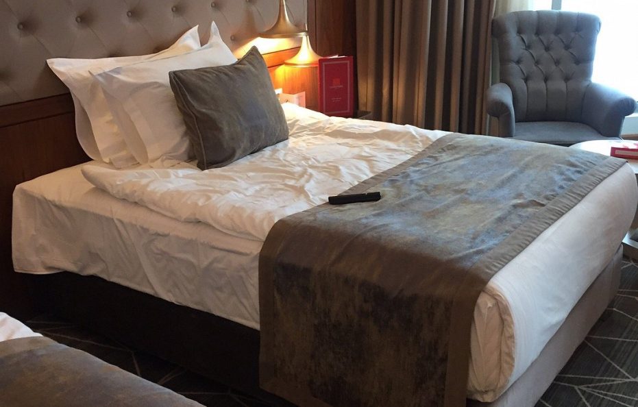 ラレパークホテル／タブリーズ</trp-post-container