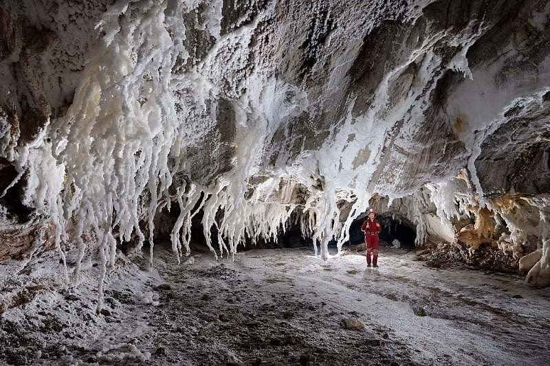 Namakdan Salt Cave, Qeshm