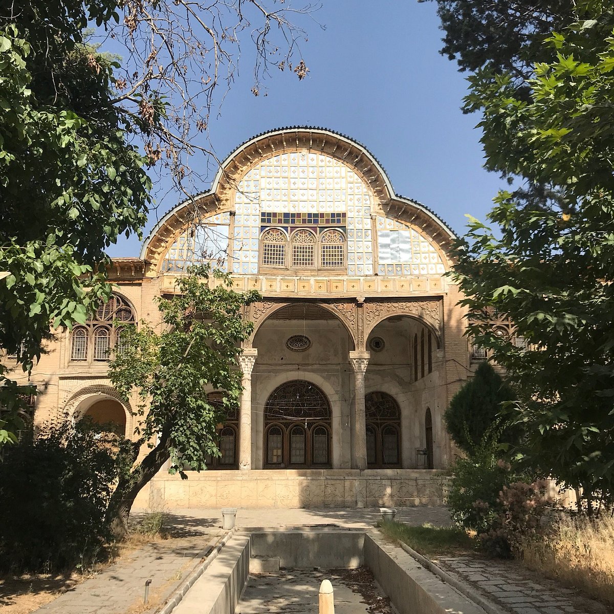 Moshir Divaan Mansion, Sanandaj