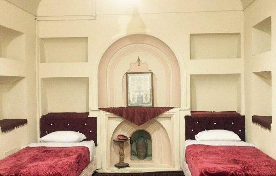 ArgeGoogad Hotel / Golpayegan