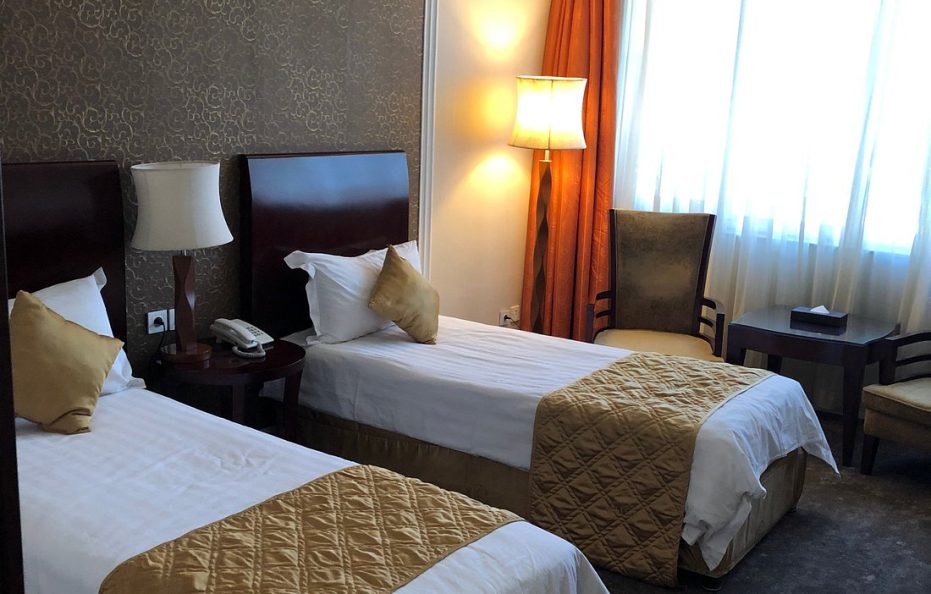 Shahryar International Hotel / Tabriz