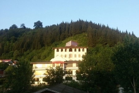 Livadoor hotel / Talesh