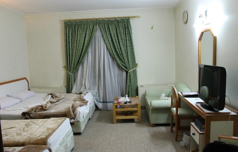 Misagh Melal Grand Hotel / Mashhad