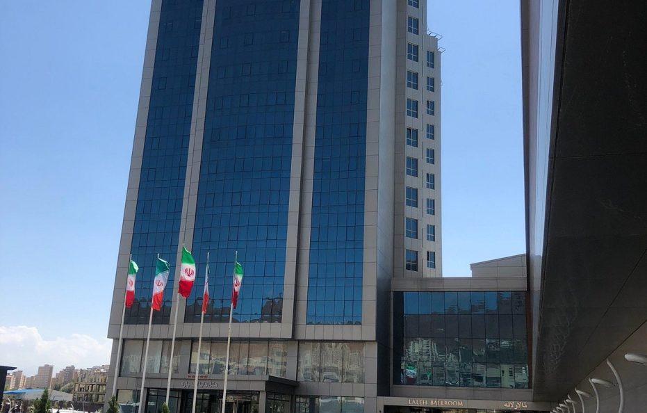 ラレパークホテル／タブリーズ</trp-post-container