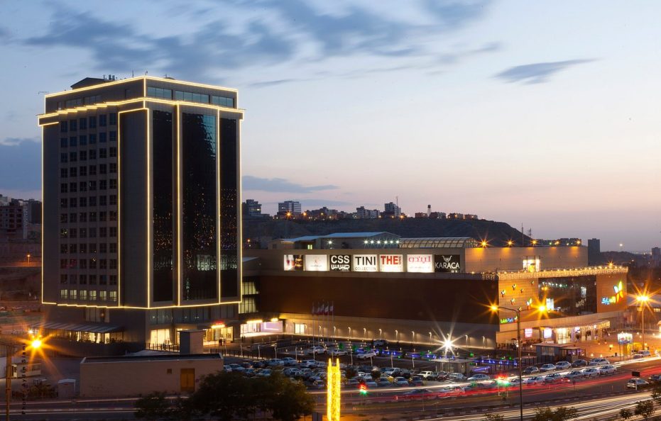 ラレパークホテル／タブリーズ</trp-post-container