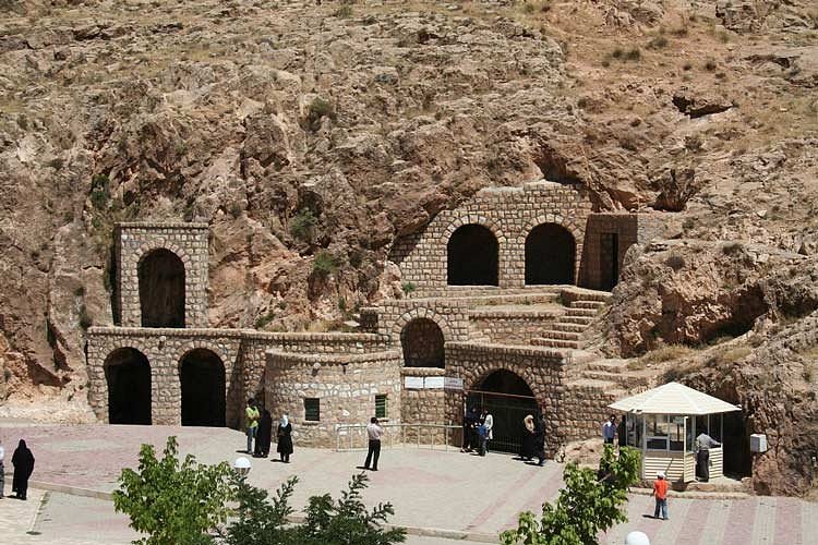 Katale Khor Cave, Zanjan